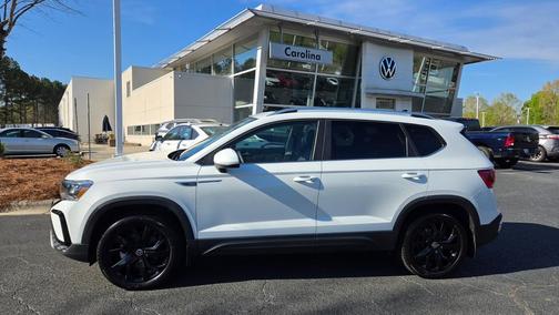 2022 Volkswagen Taos 1.5T SE