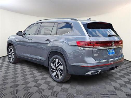 2025 Volkswagen Atlas 2.0T SE w/Technology 4MOTION