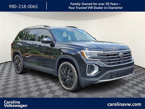 2025 Volkswagen Atlas 2.0T SE w/Technology 4MOTION