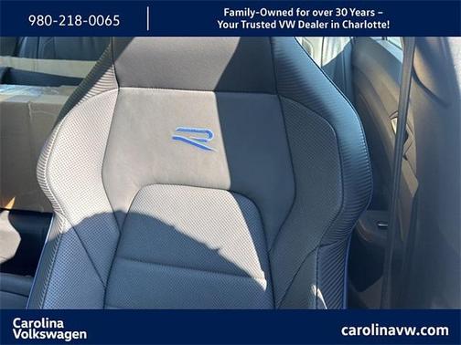 2024 Volkswagen Golf R 2.0T DSG