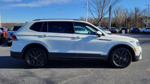 2024 Volkswagen Tiguan 2.0T SE