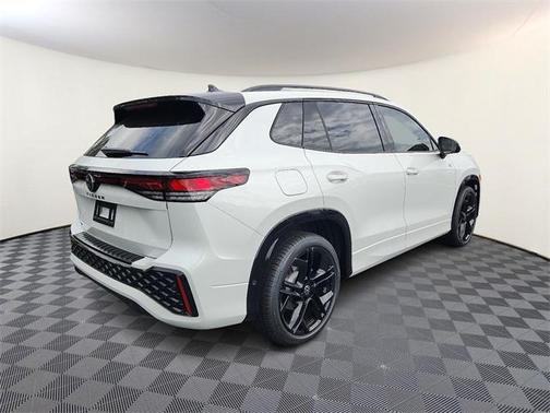 2025 Volkswagen Tiguan 2.0T SE R-Line Black