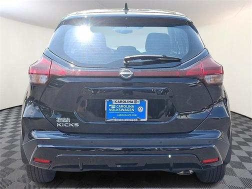 2022 Nissan Kicks S