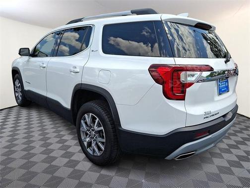 2021 GMC Acadia FWD SLT