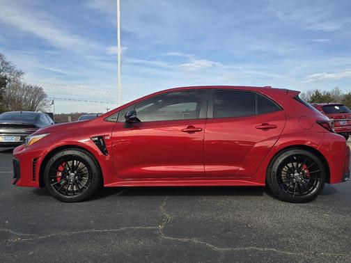 2025 Toyota GR Corolla Core