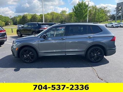 2024 Volkswagen Tiguan 2.0T SE R-Line Black
