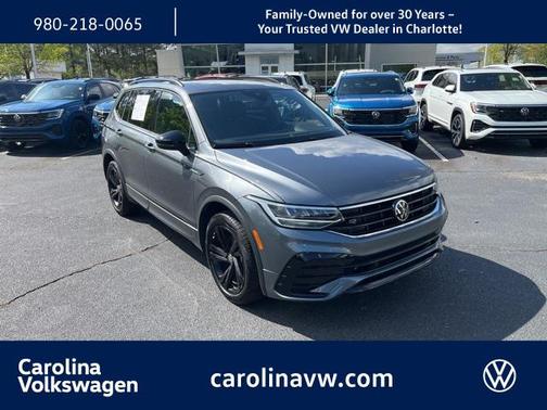 2024 Volkswagen Tiguan 2.0T SE R-Line Black