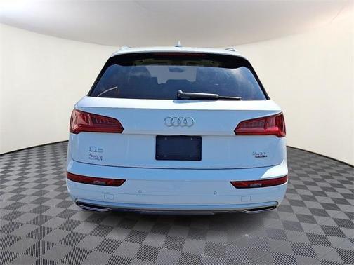 2018 Audi Q5 2.0T Tech Premium