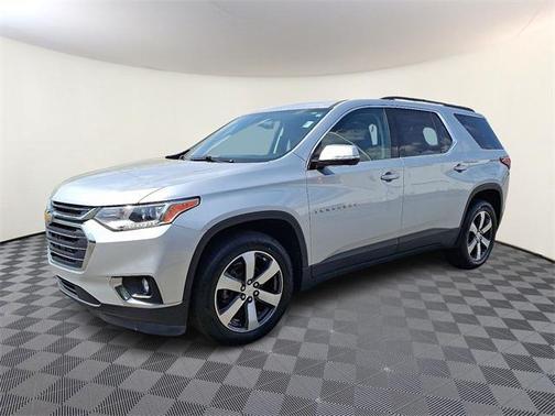 2020 Chevrolet Traverse LT Leather