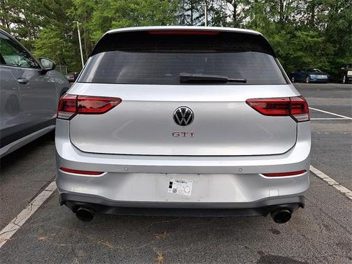 2023 Volkswagen Golf GTI 2.0T SE DSG