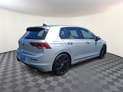 2023 Volkswagen Golf GTI 2.0T SE DSG