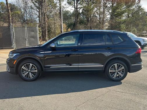 2024 Volkswagen Tiguan 2.0T Wolfsburg Edition