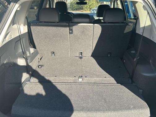 2024 Volkswagen Tiguan 2.0T Wolfsburg Edition