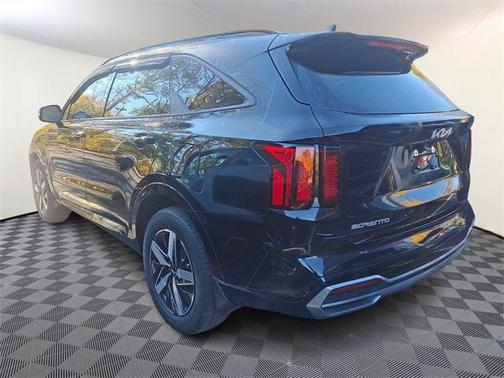 2023 Kia Sorento S