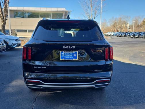 2023 Kia Sorento S