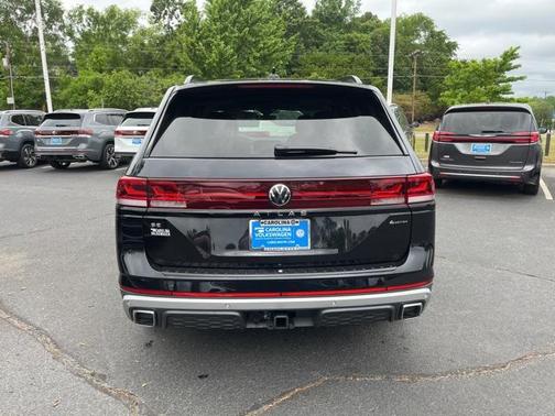 2024 Volkswagen Atlas 2.0T SE w/Technology 4MOTION