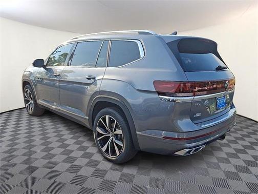 2025 Volkswagen Atlas 2.0T SEL Premium R-Line 4MOTION