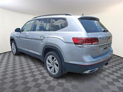 2022 Volkswagen Atlas 3.6L SE w/Technology