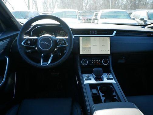 2025 Jaguar F-PACE R-Dynamic S P400 AWD Automatic