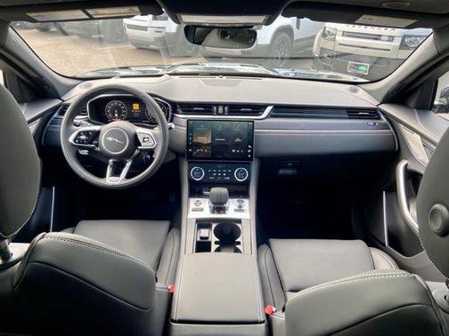 2025 Jaguar F-PACE R-Dynamic S P400 AWD Automatic
