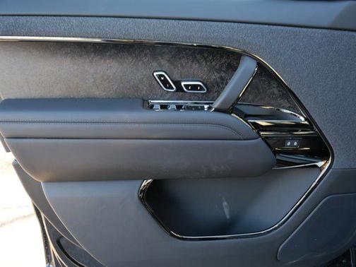 2026 Land Rover Range Rover Sport Autobiography