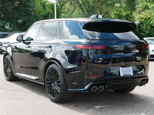2025 Land Rover Range Rover Sport P635 SV Edition Two