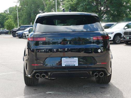 2025 Land Rover Range Rover Sport P635 SV Edition Two