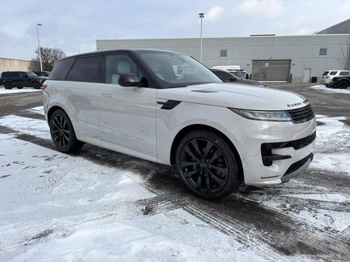 2026 Land Rover Range Rover Sport SE