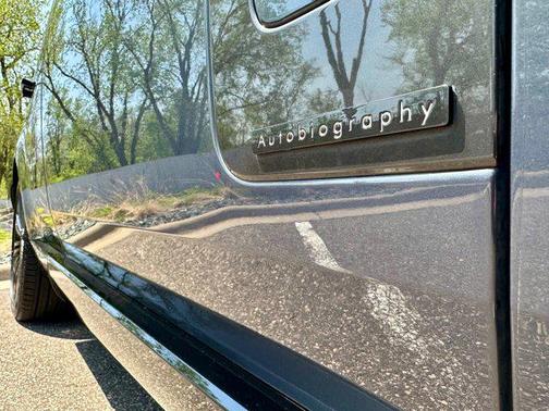 2025 Land Rover Range Rover P530 Autobiography