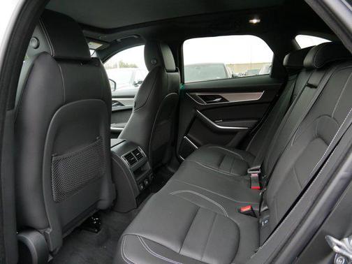 2026 Jaguar F-PACE R-Dynamic S P400 AWD Automatic