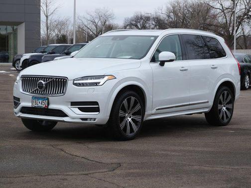 2021 Volvo XC90 T6 Inscription