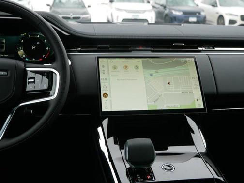 2025 Land Rover Range Rover Sport SE