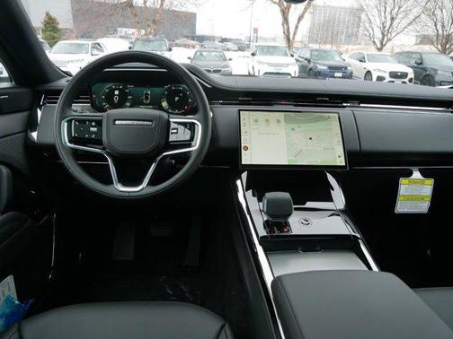 2025 Land Rover Range Rover Sport SE