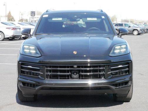 2024 Porsche Cayenne S