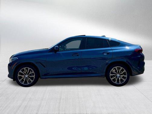 2023 BMW X6 M50i
