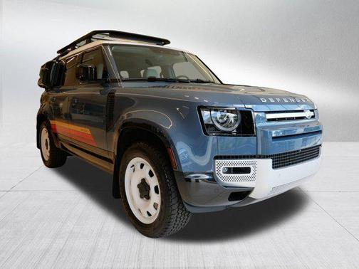 2025 Land Rover Defender 110 P300