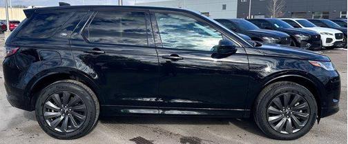 2025 Land Rover Discovery Sport S