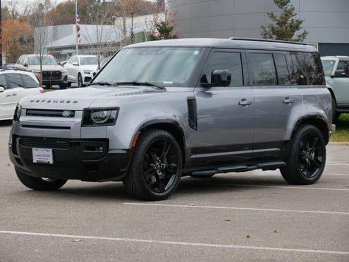 2023 Land Rover Defender 110 X-Dynamic SE