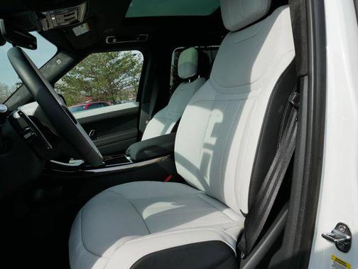 2025 Land Rover Range Rover Sport Autobiography