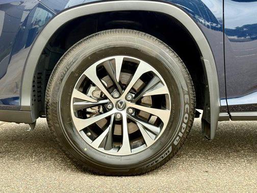 2022 Lexus RX 350L Base