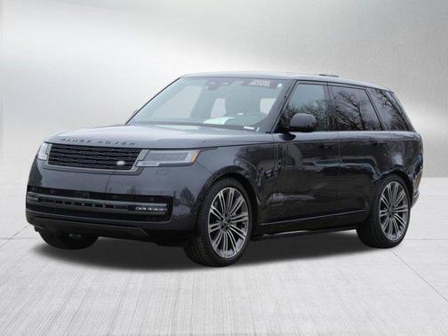 2025 Land Rover Range Rover P530 SE