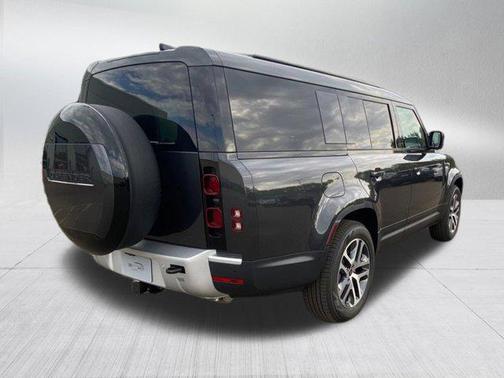2025 Land Rover Defender 130 P300 S