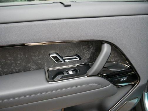 2025 Land Rover Range Rover Sport P635 SV Edition Two