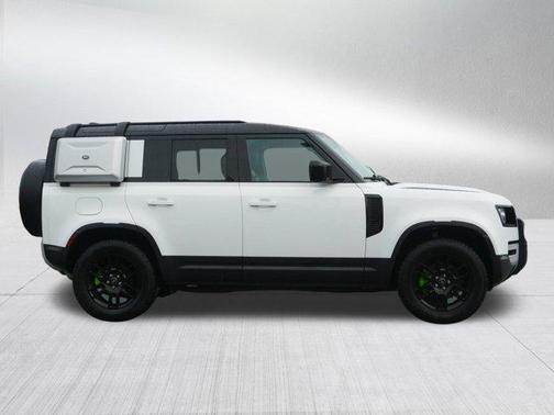 2022 Land Rover Defender 110 S