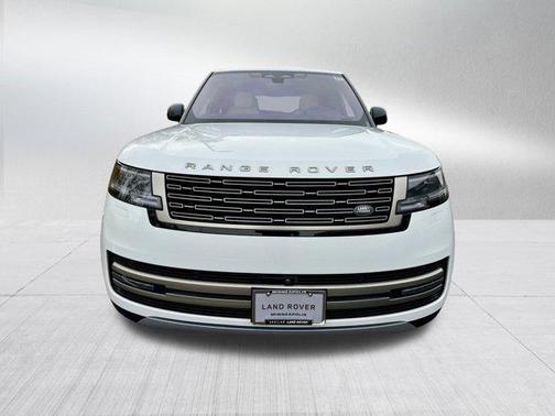 2023 Land Rover Range Rover P530 SE