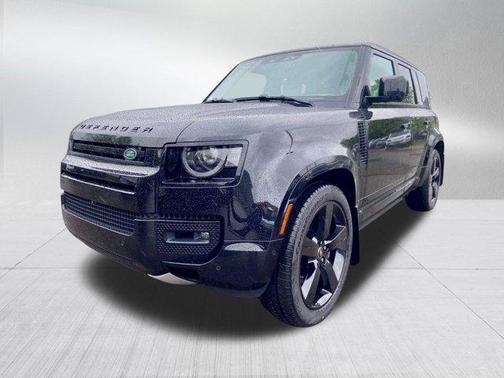 2025 Land Rover Defender 110 V8