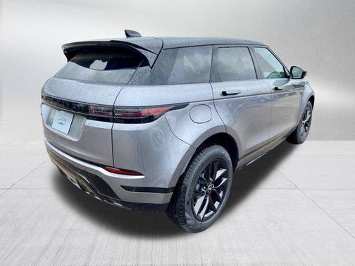 2026 Land Rover Range Rover Evoque Dynamic SE