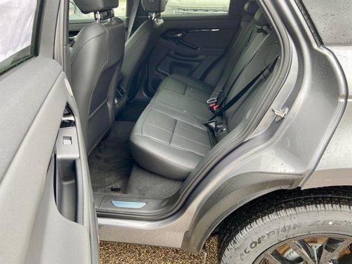 2026 Land Rover Range Rover Evoque Dynamic SE