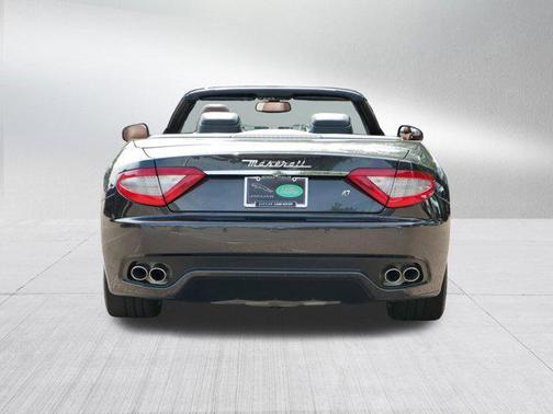 2011 Maserati GranTurismo S