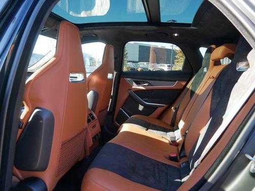 2025 Jaguar F-PACE SVR P550 AWD Automatic